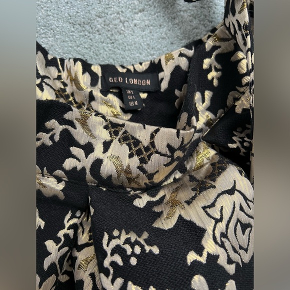 QED LONDON Floral Brocade High Low Skirt / Black/ Gold size US Medium - Picture 6 of 14